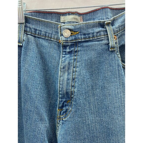 Levi's Relaxed Fit 550 Boot Cut Women's 22W Short 5 Pocket Denim Jeans - Picture 4 of 12